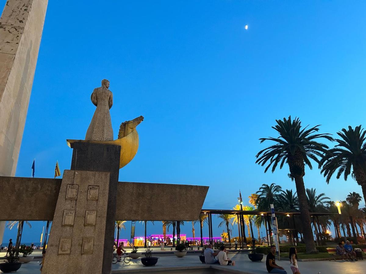 Salou 1A Linia De Mar 3Banos 3Habwifi 110M2 Lägenhet Exteriör bild